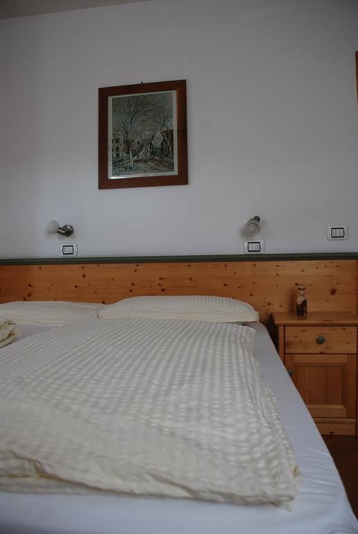Affittacamere Dai Stoneri Cavareno Zimmer foto