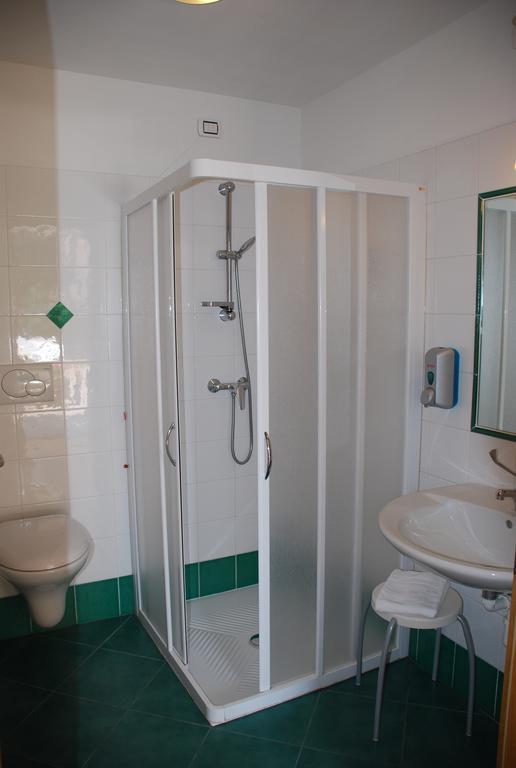 Affittacamere Dai Stoneri Cavareno Zimmer foto