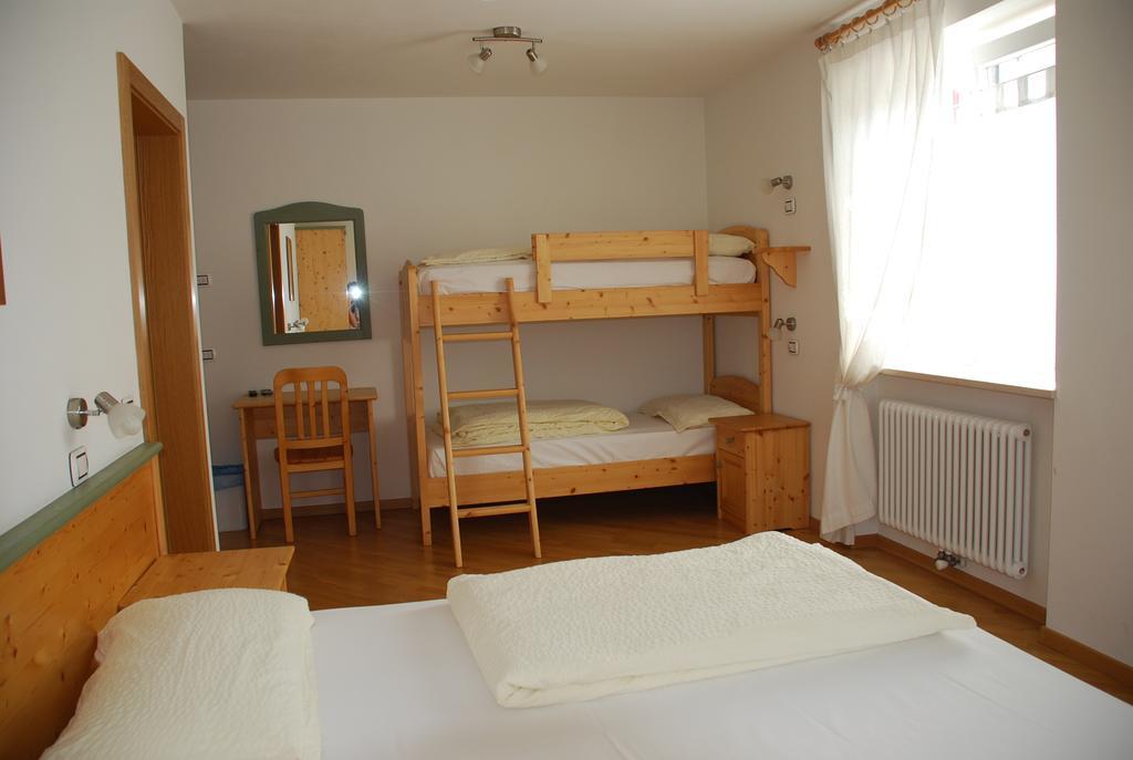 Affittacamere Dai Stoneri Cavareno Zimmer foto